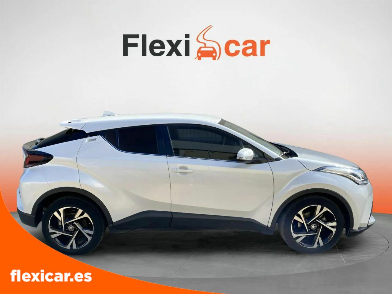 Foto Toyota C-HR 2