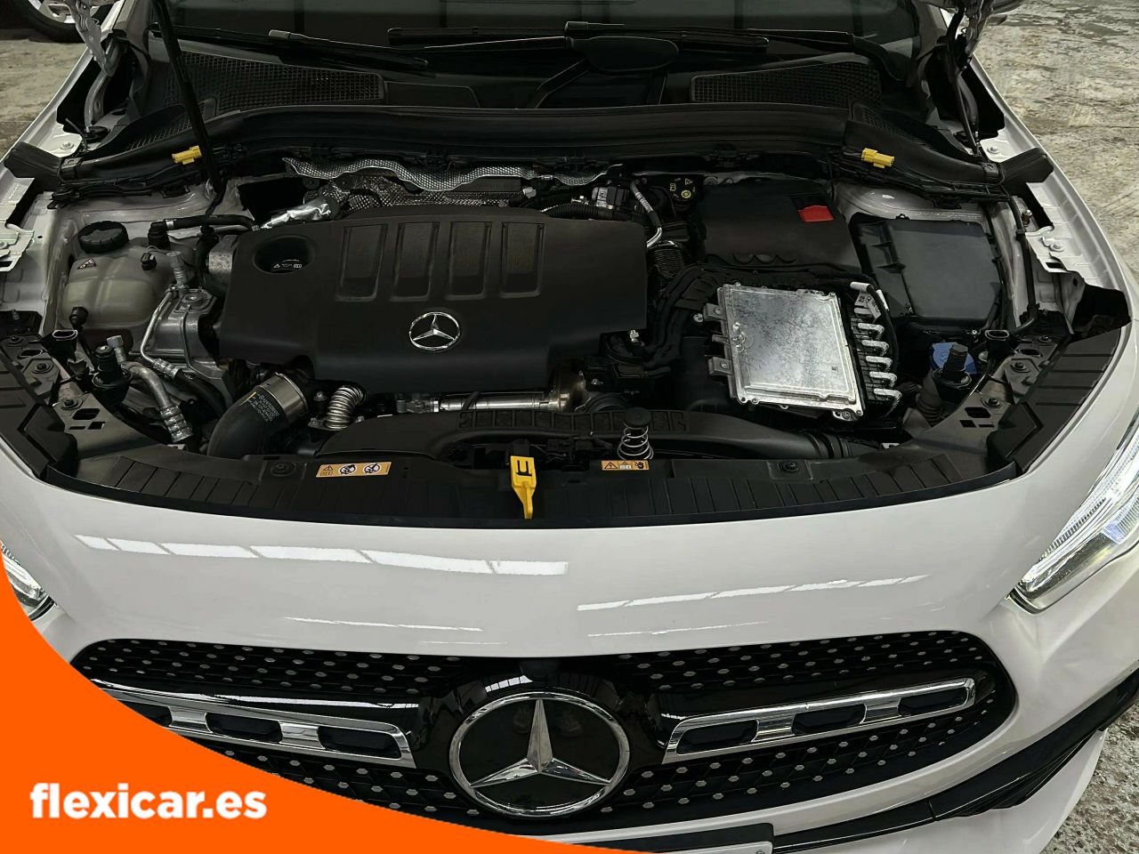 Foto Mercedes-Benz Clase GLA 27