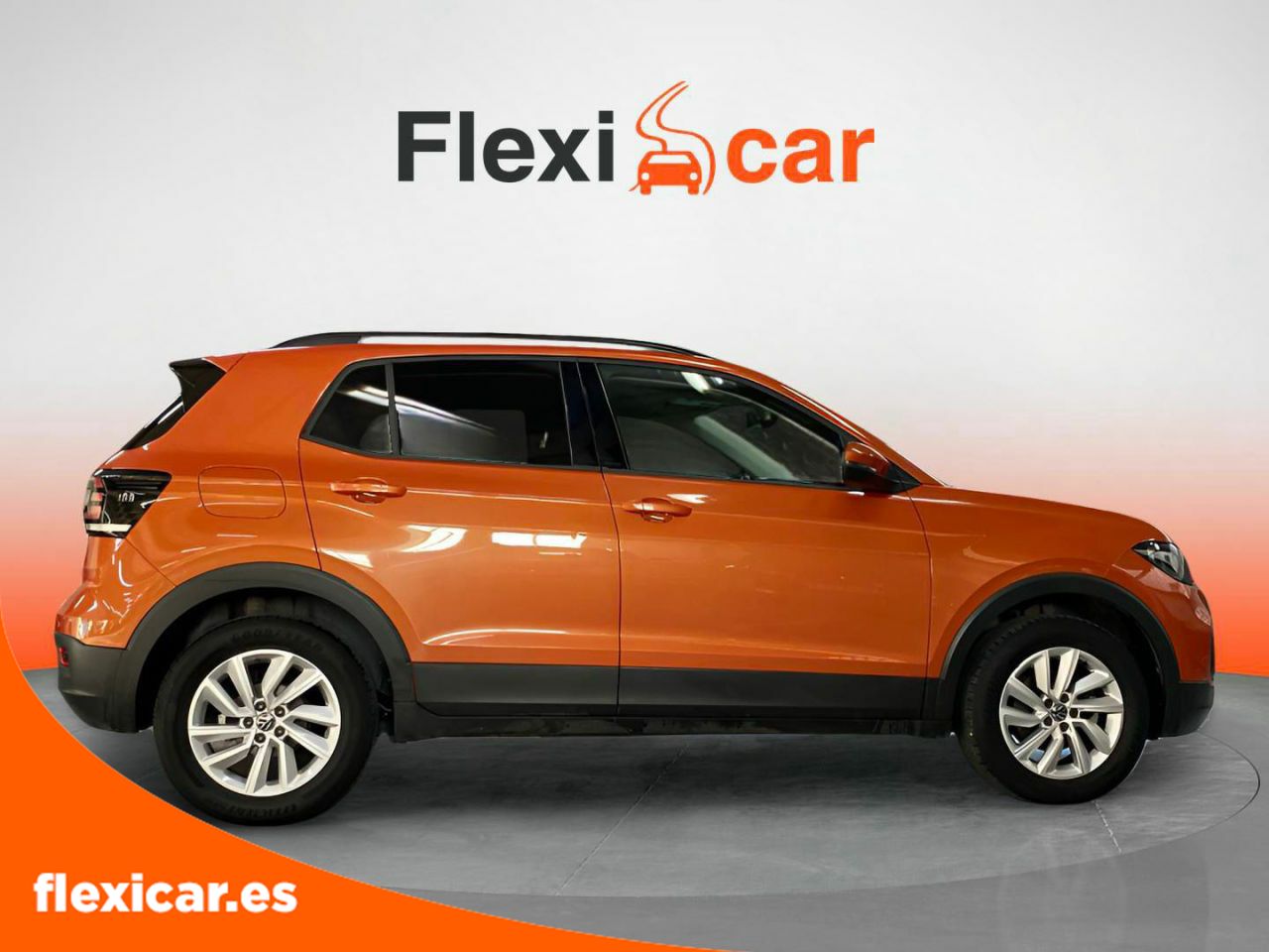 Foto Volkswagen T-Cross 4