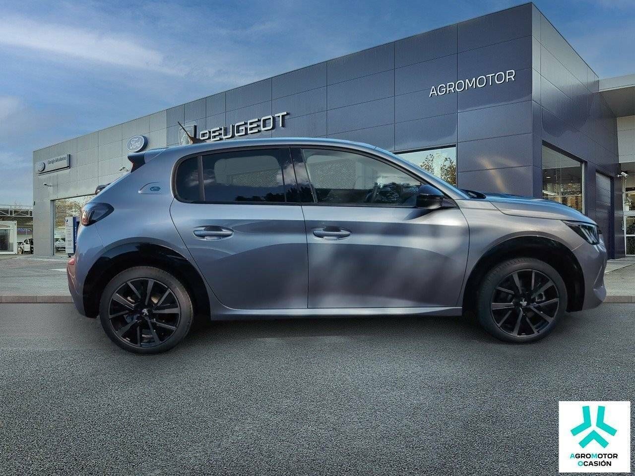 Foto Peugeot 208 4