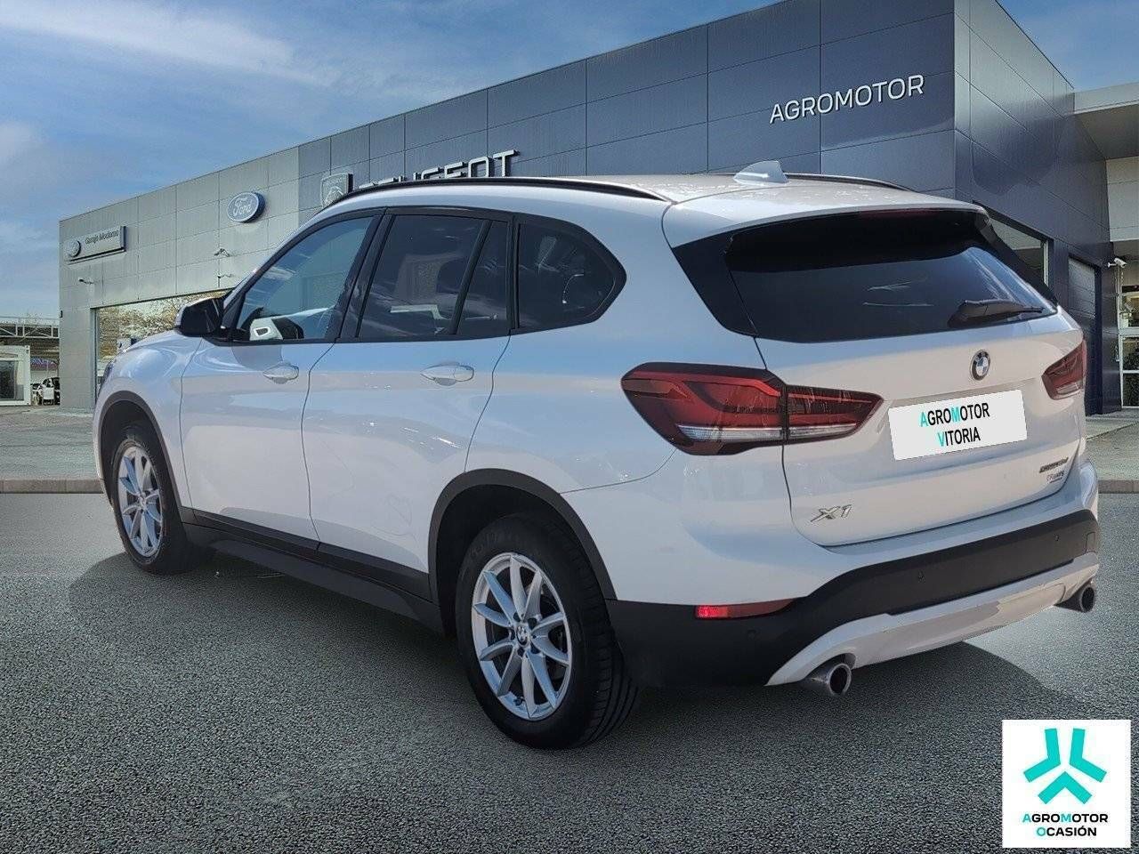 Foto BMW X1 7