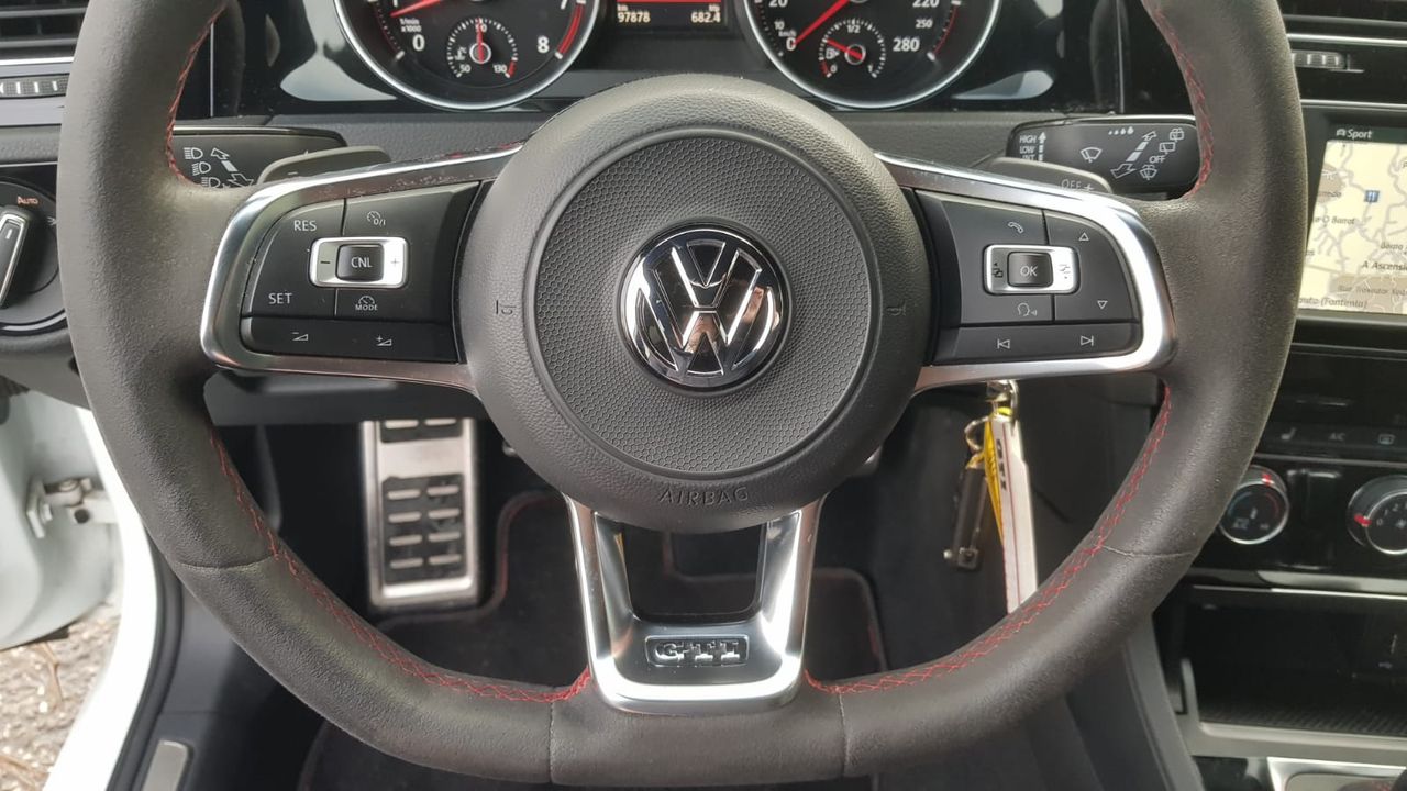 Foto Volkswagen Golf 20