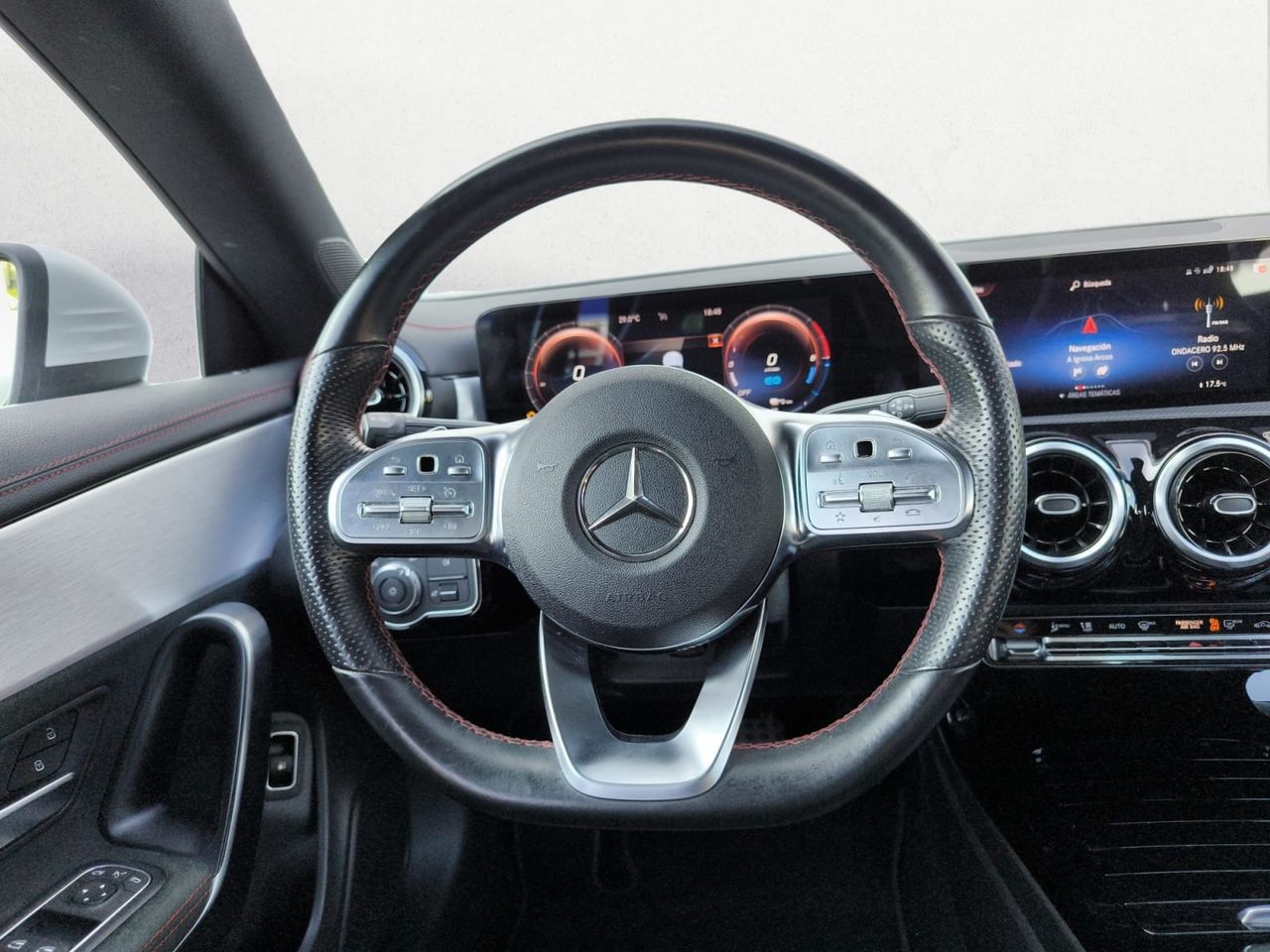 Foto Mercedes-Benz Clase CLA 32