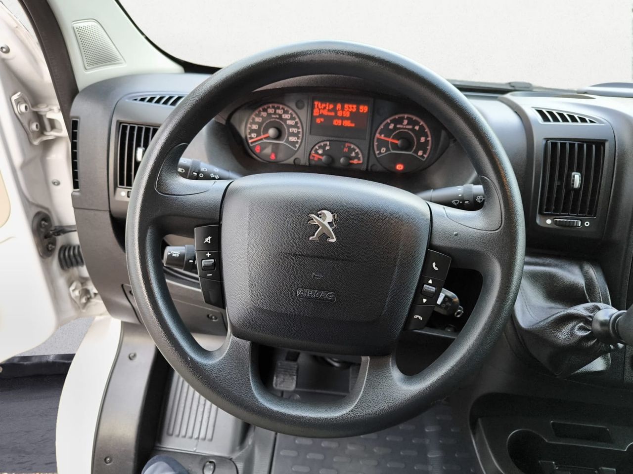 Foto Peugeot Boxer 16