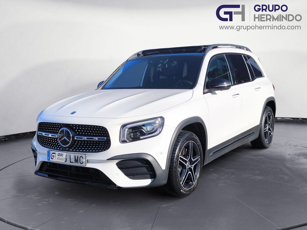 Foto Mercedes-Benz Clase GLB 2