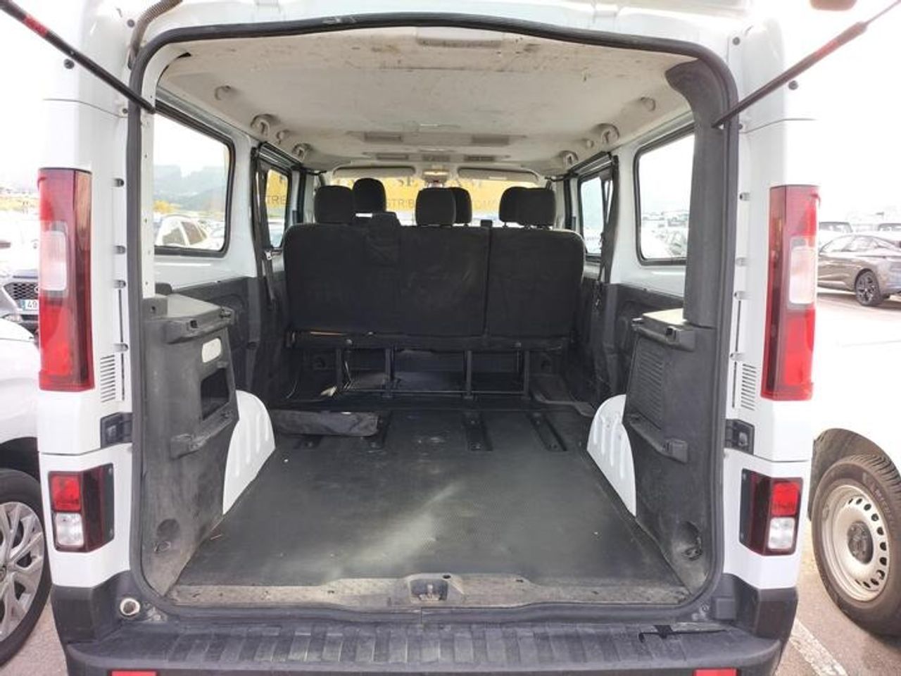 Foto Fiat Talento 7