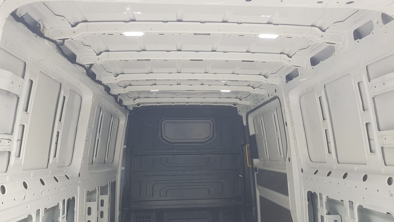 Foto Volkswagen Crafter 27