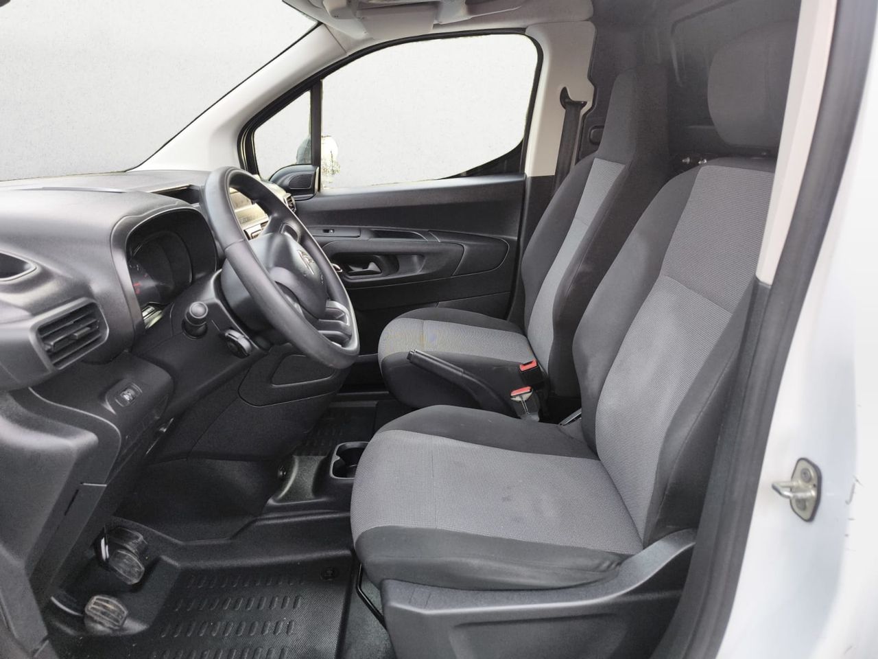 Foto Citroën Berlingo  Furgon 10