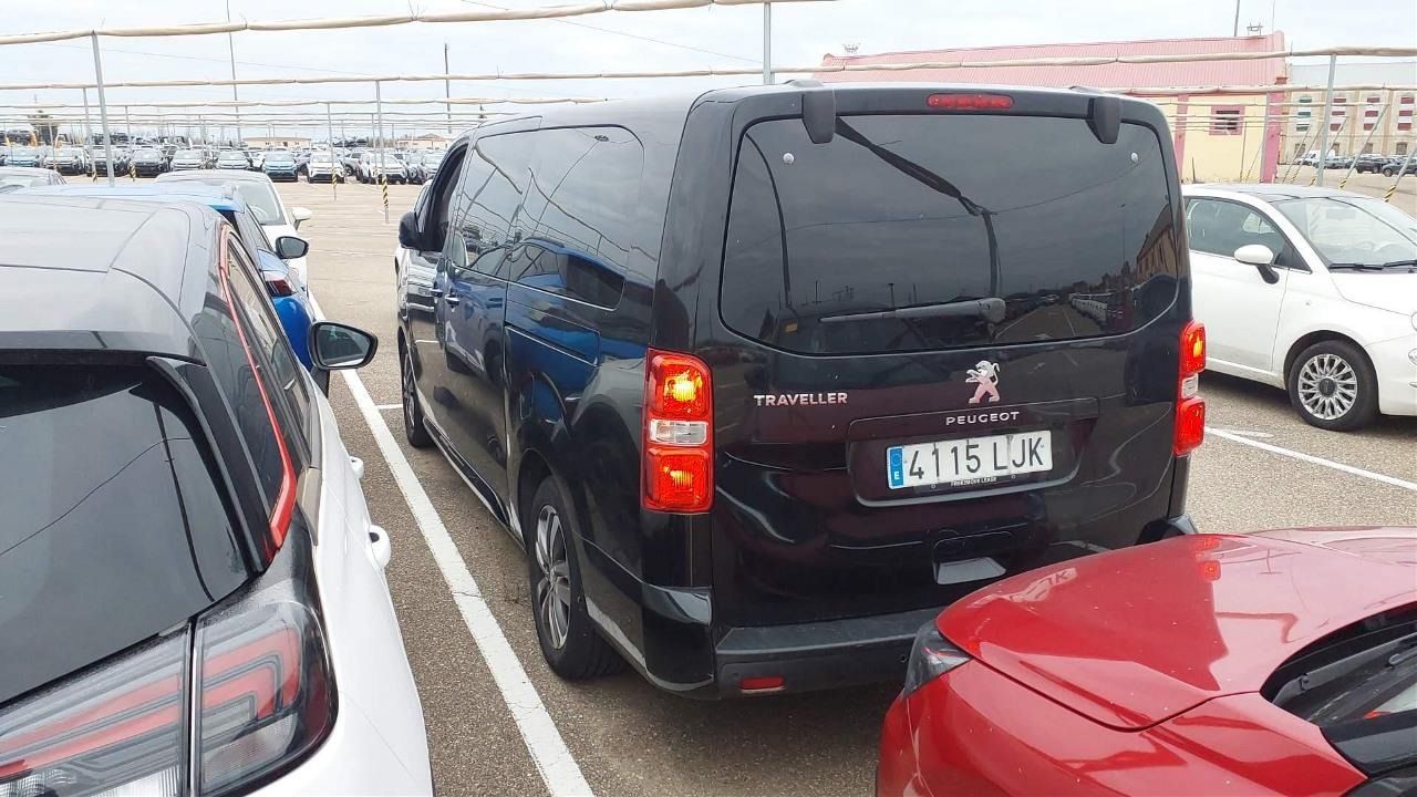 Foto Peugeot Traveller 3