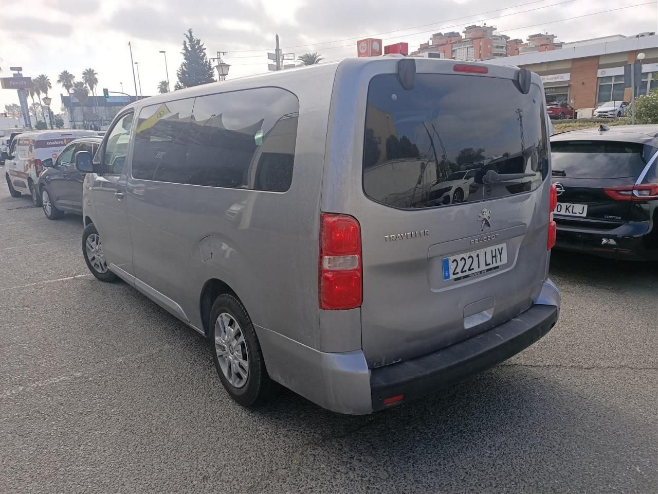 Foto Peugeot Traveller 4