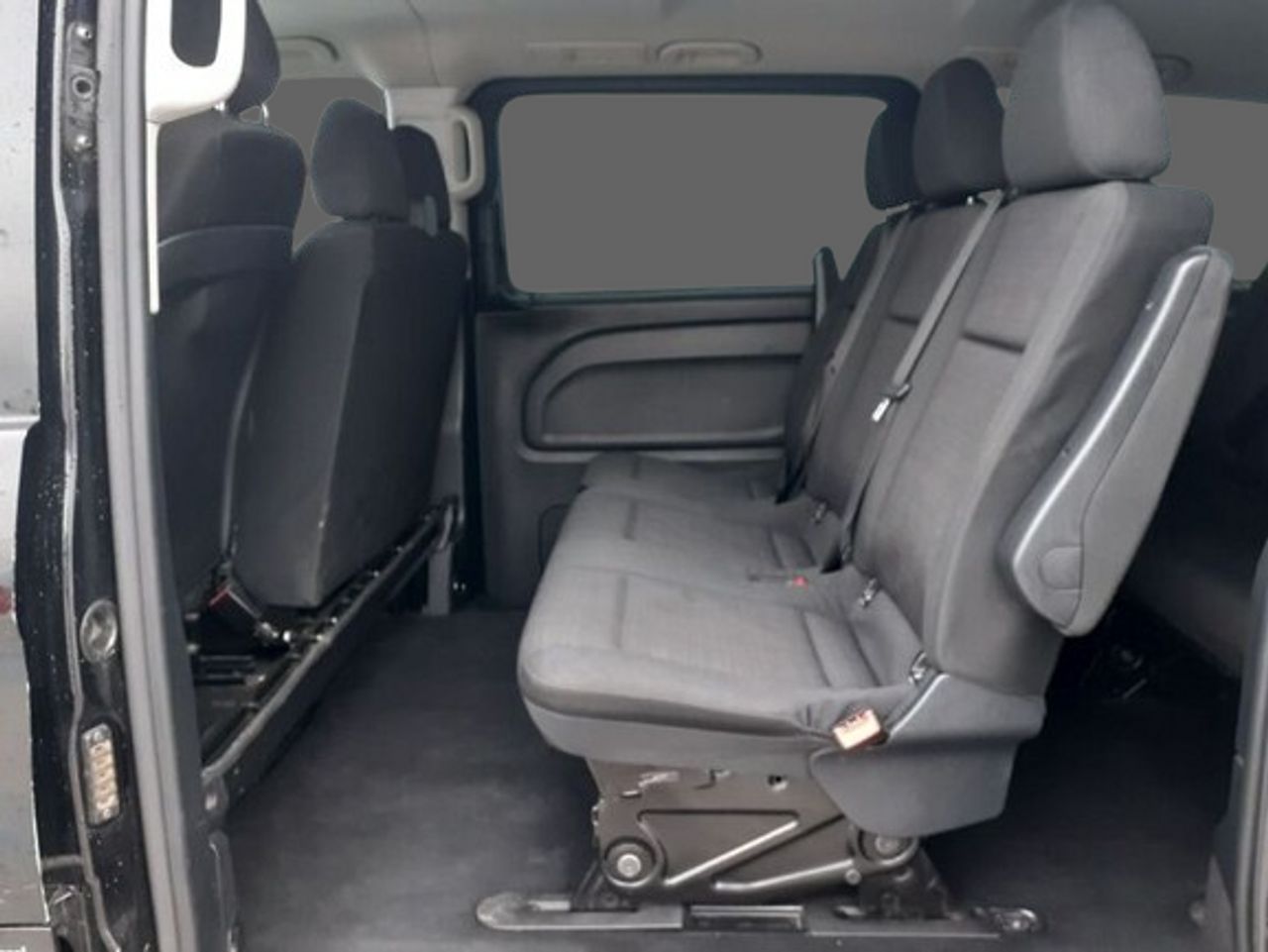 Foto Mercedes-Benz Vito 9