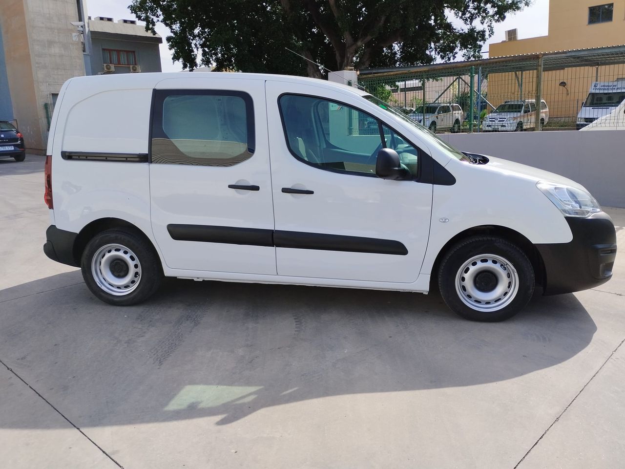 Foto Citroën Berlingo  Furgon 6