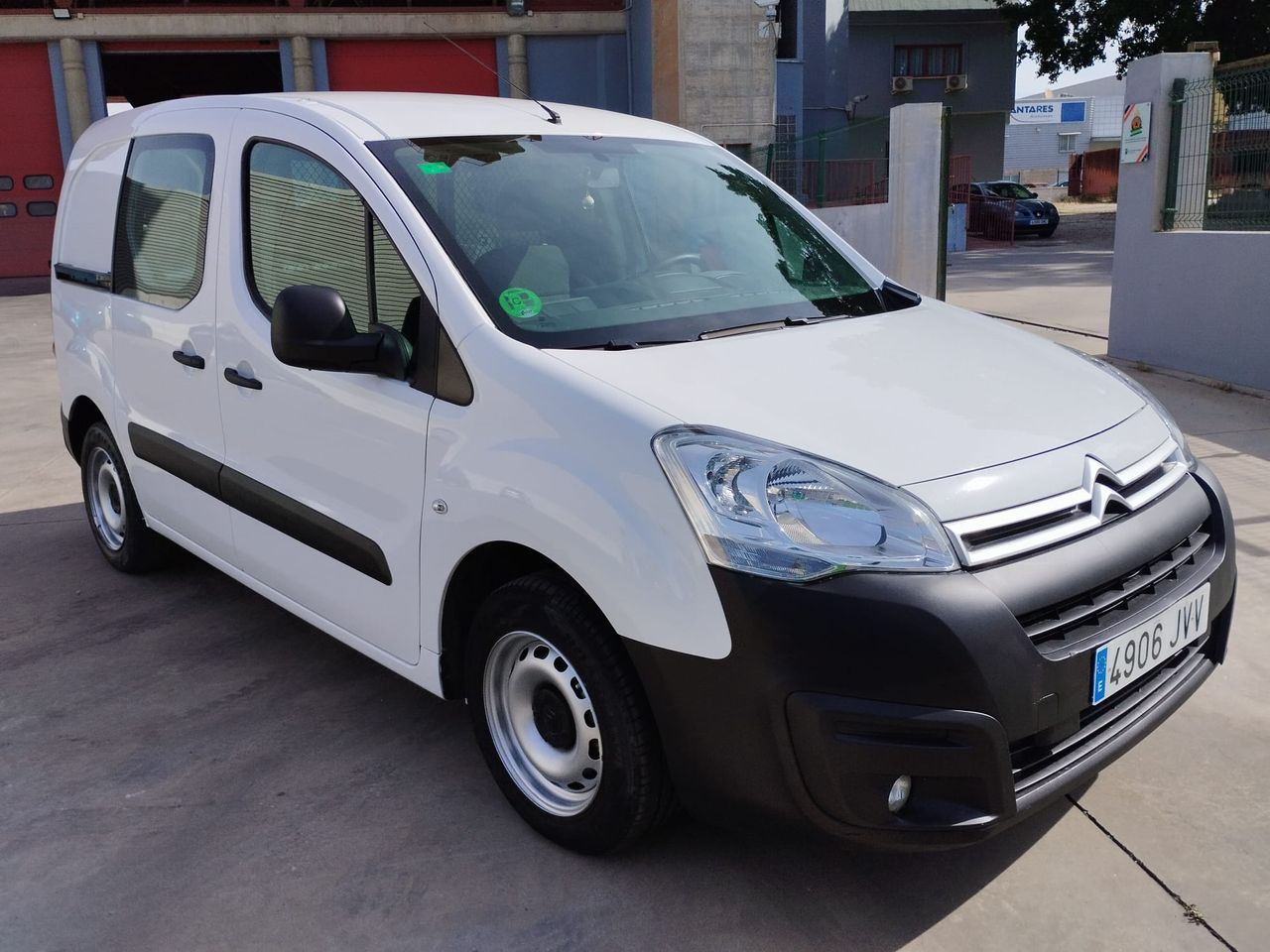 Foto Citroën Berlingo  Furgon 9