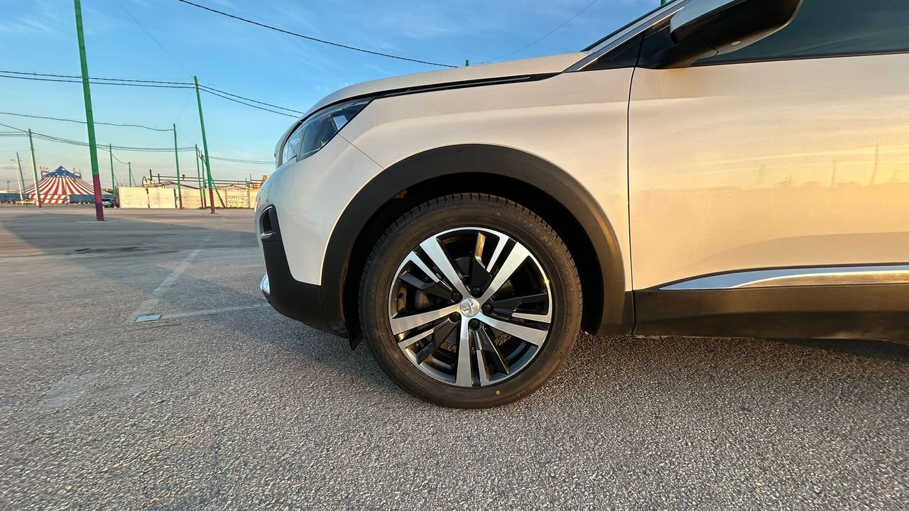 Foto Peugeot 3008 7