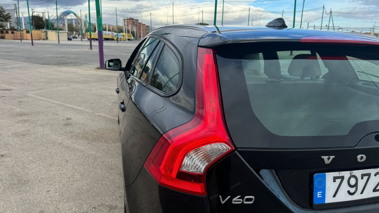 Foto Volvo V60 8