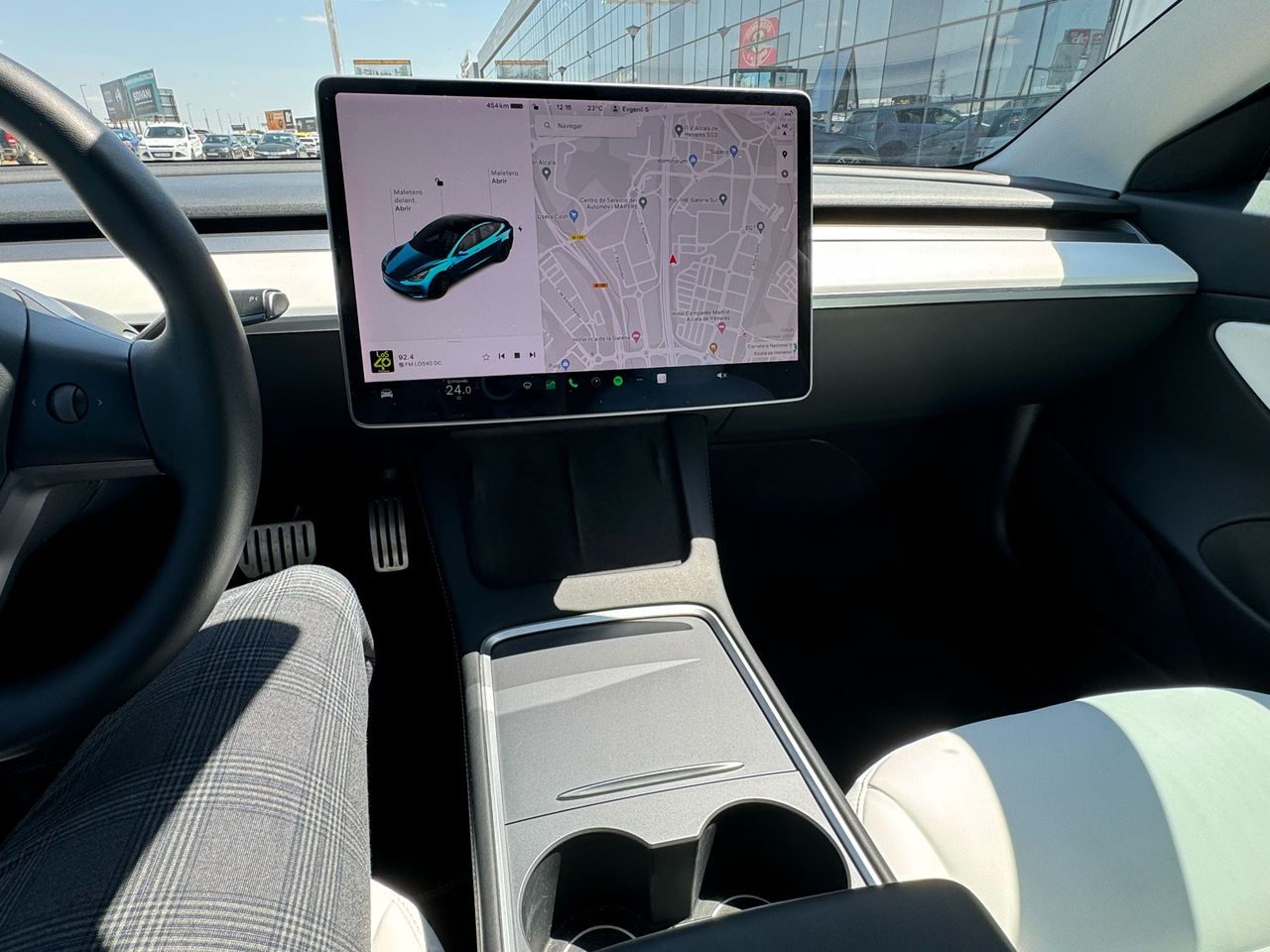 Foto Tesla Model 3 24