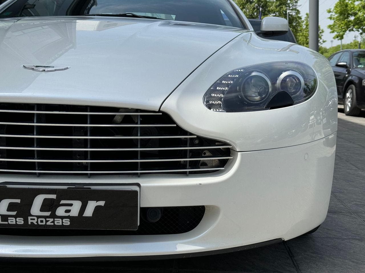 Foto Aston martin V8 15