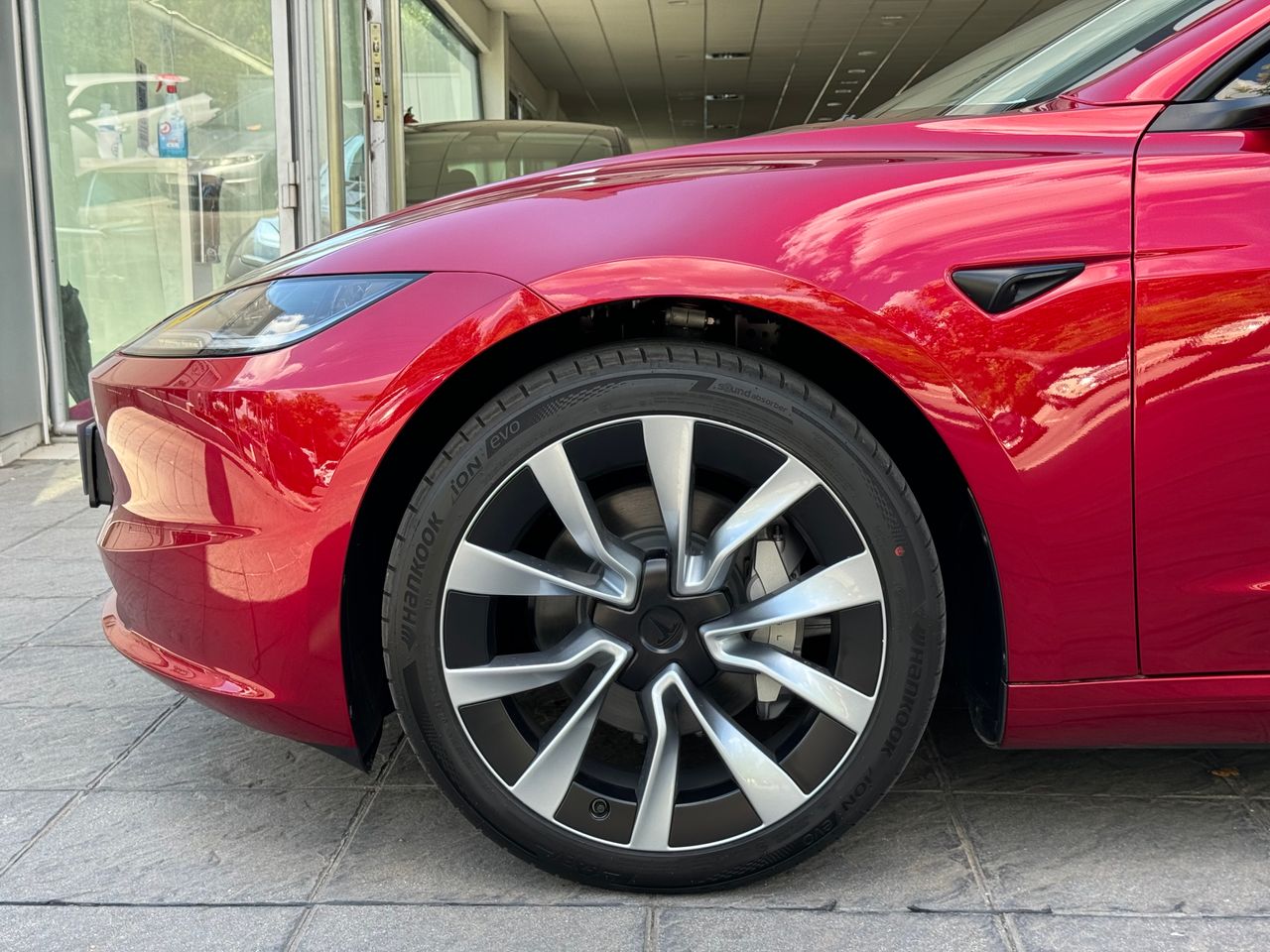 Foto Tesla Model 3 18