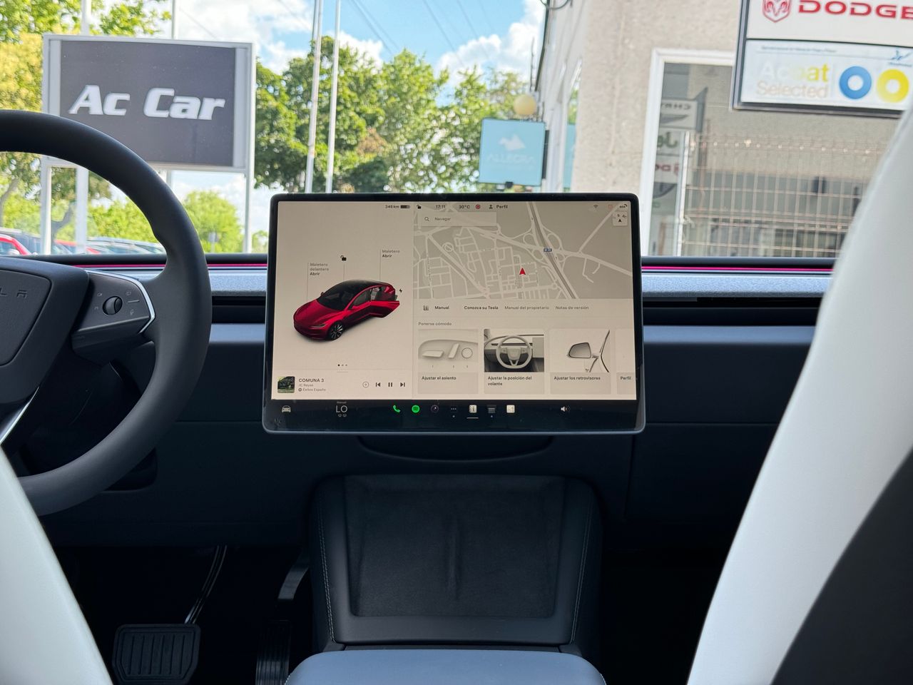 Foto Tesla Model 3 32