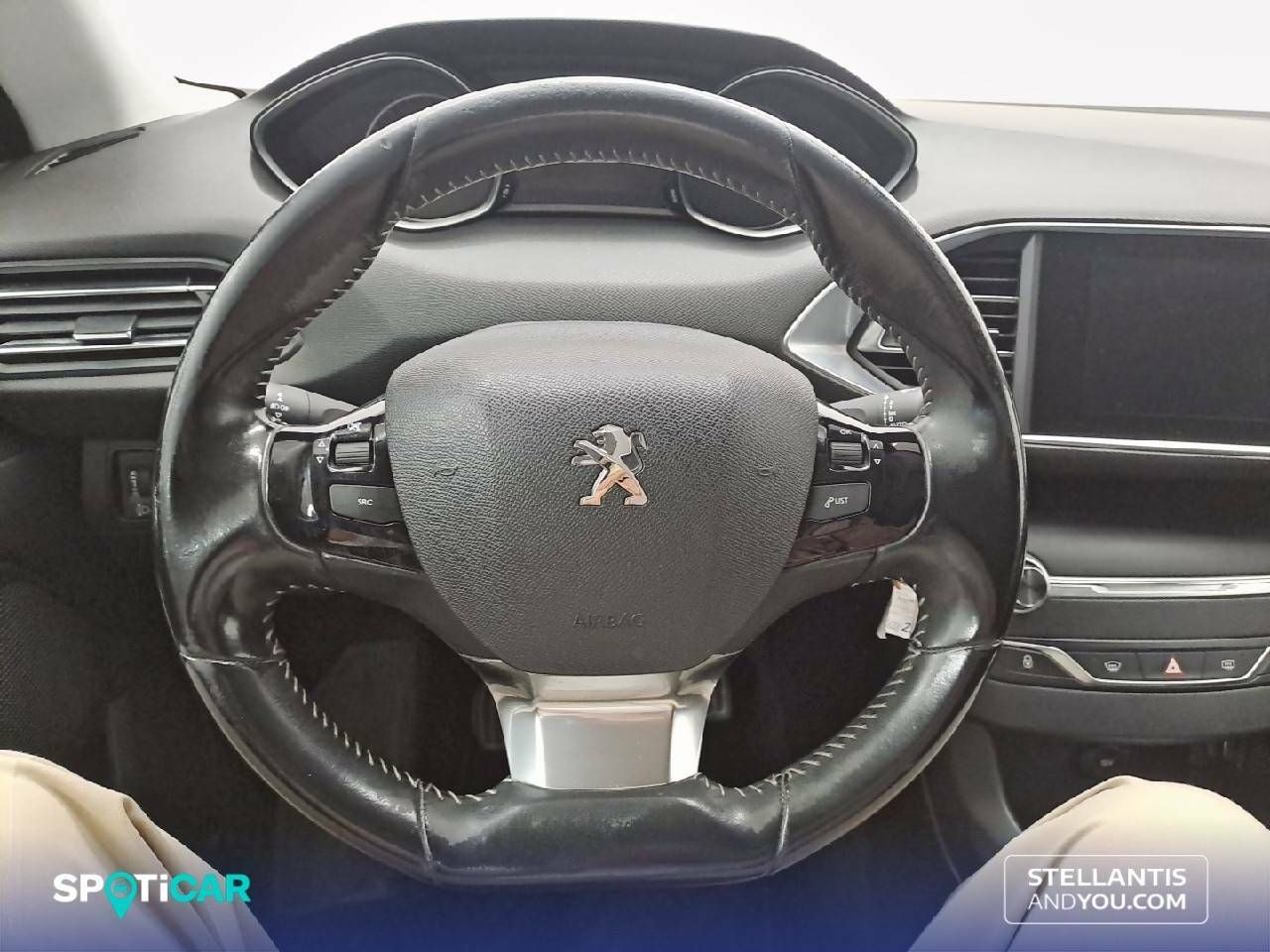 Foto Peugeot 308 13