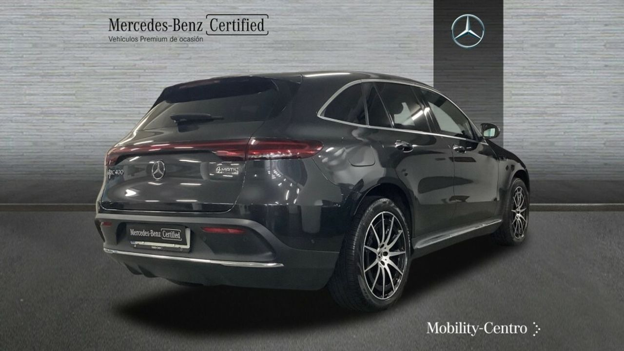 Foto Mercedes-Benz EQC 3