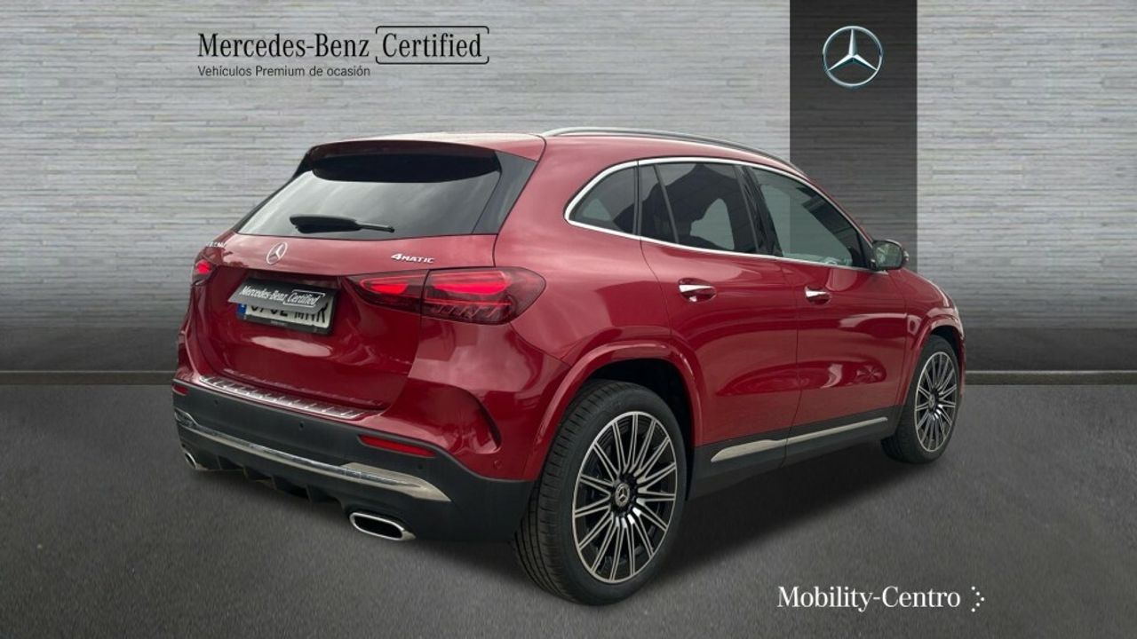 Foto Mercedes-Benz Clase GLA 2