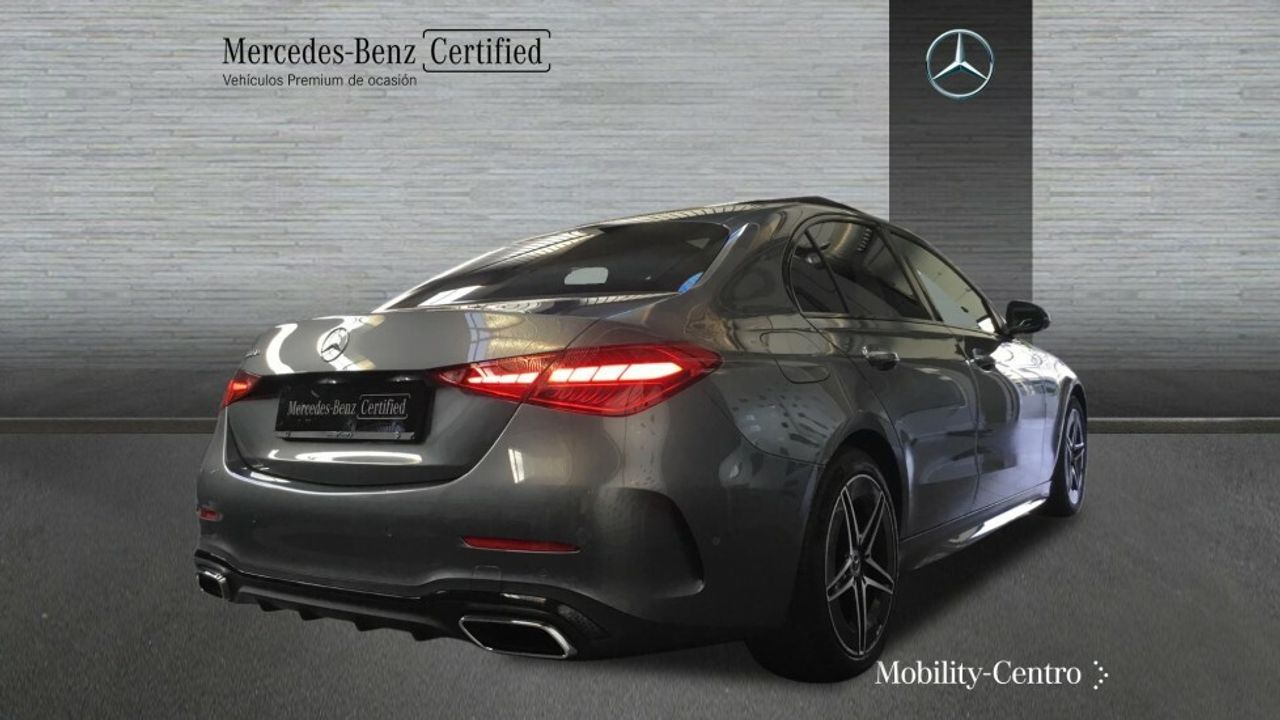 Foto Mercedes-Benz Clase C 2