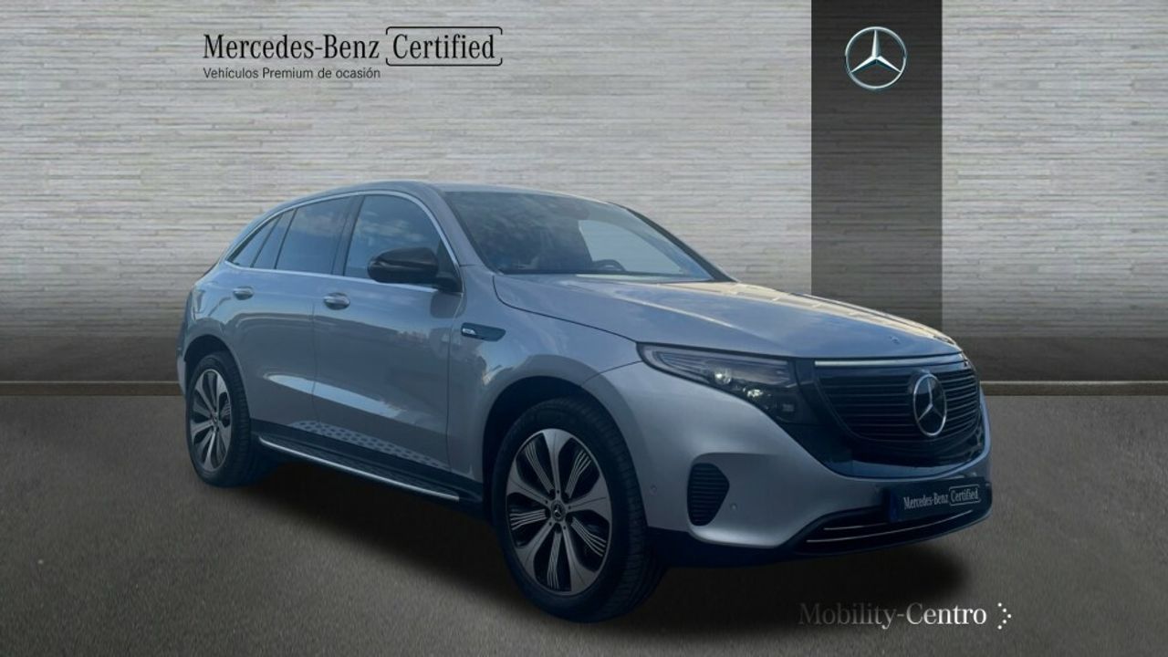 Foto Mercedes-Benz EQC 4