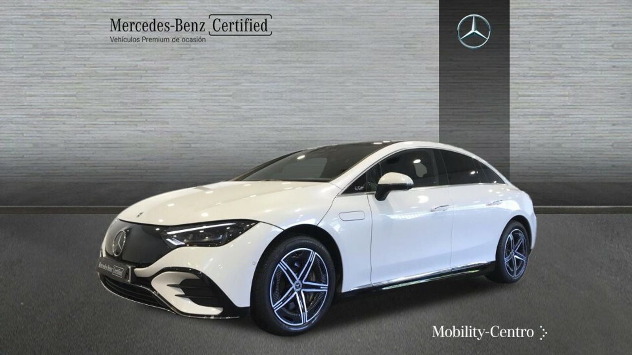 Foto Mercedes-Benz EQE 1