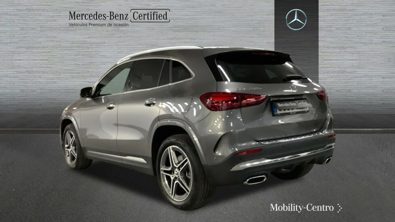 Foto Mercedes-Benz Clase GLA 4