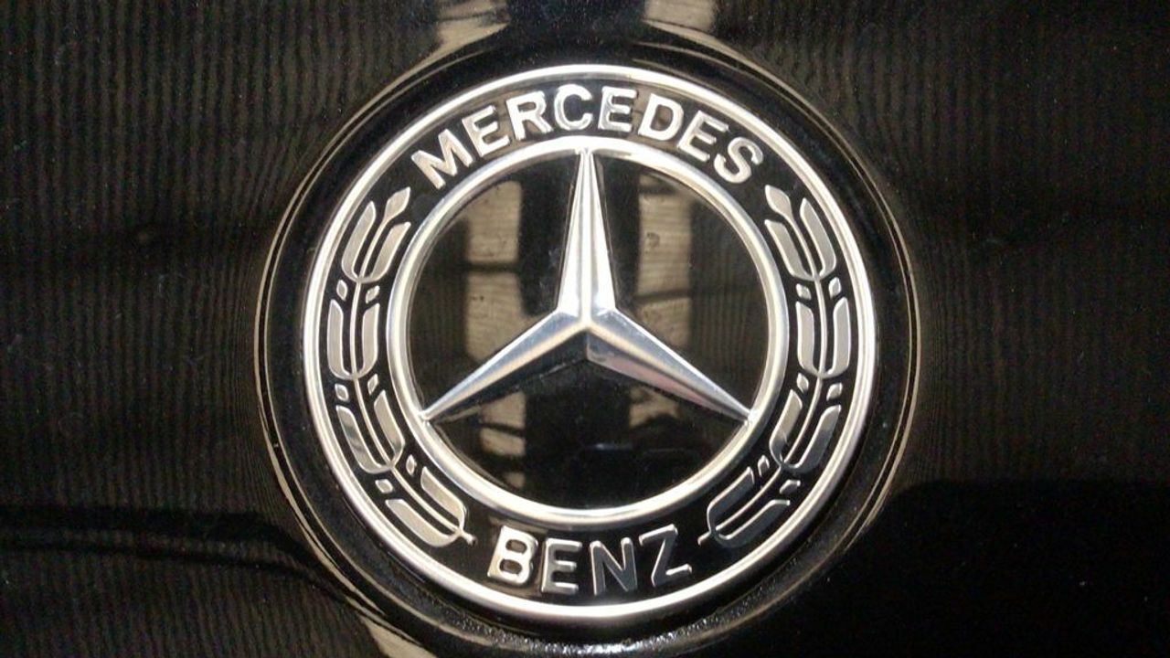 Foto Mercedes-Benz EQA 13