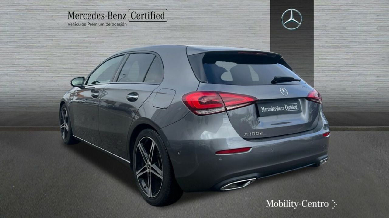 Foto Mercedes-Benz Clase A 2