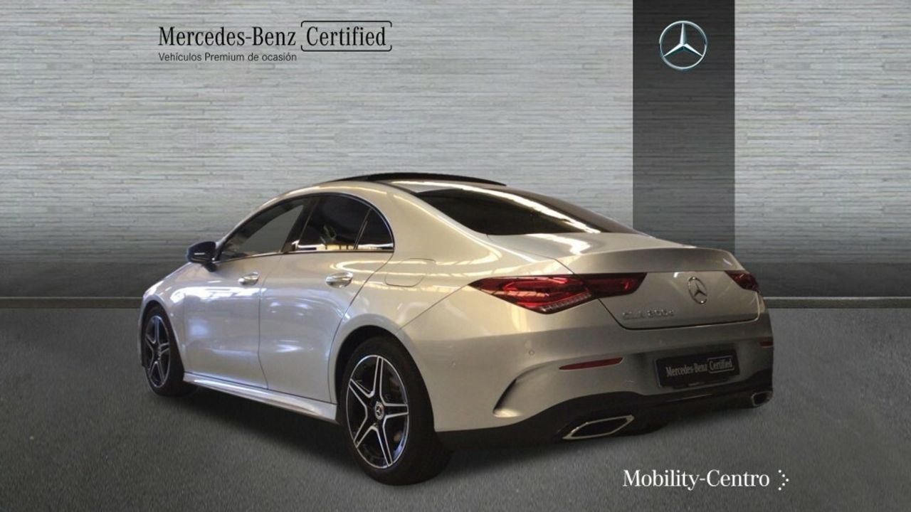 Foto Mercedes-Benz Clase CLA 4