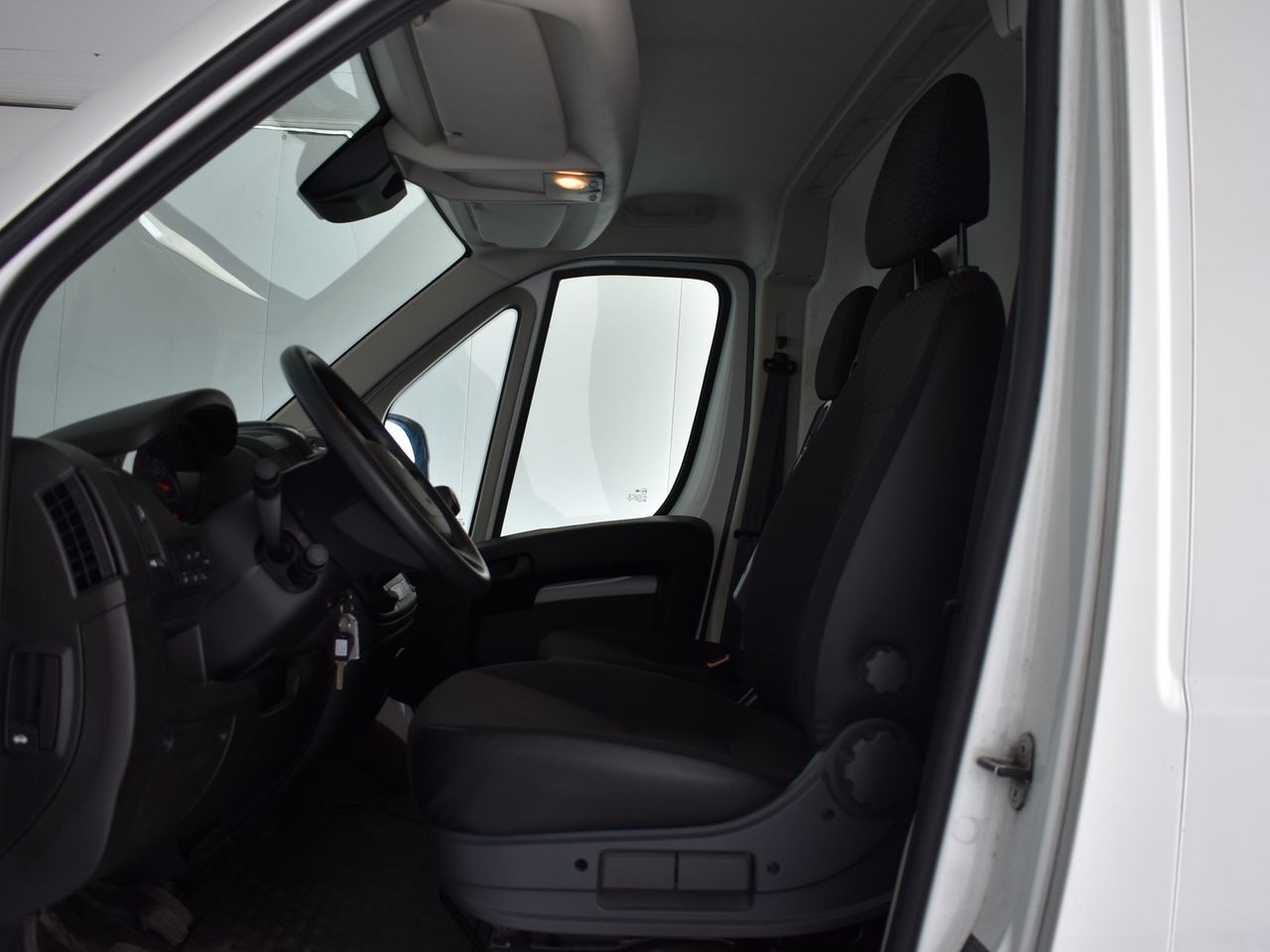 Foto Peugeot Boxer 8