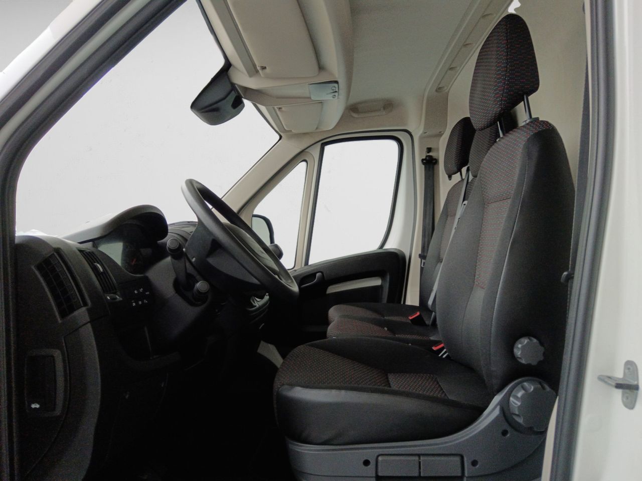 Foto Peugeot Boxer 8