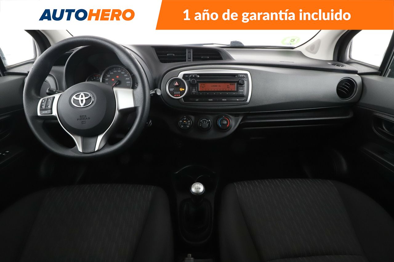 Foto Toyota Yaris 12