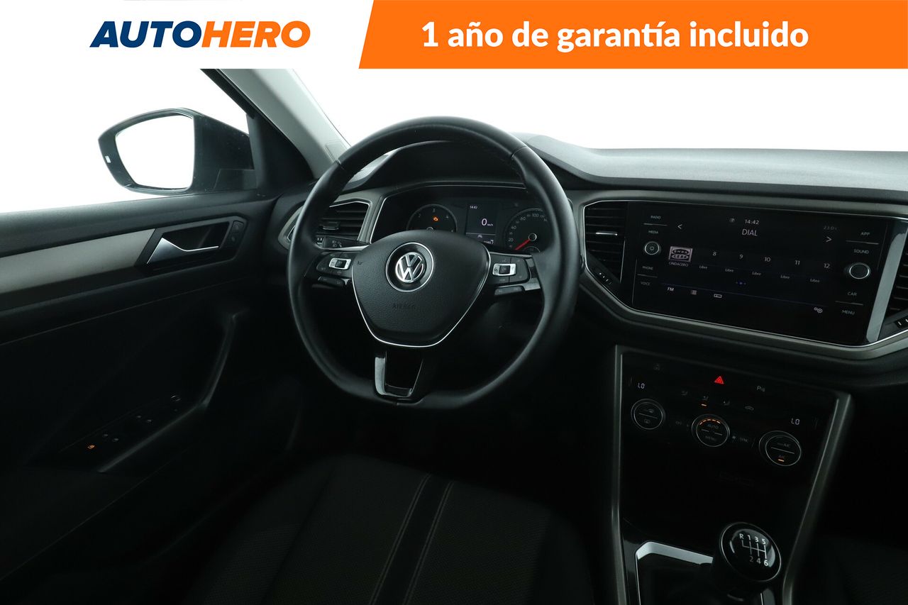 Foto Volkswagen T-Roc 13