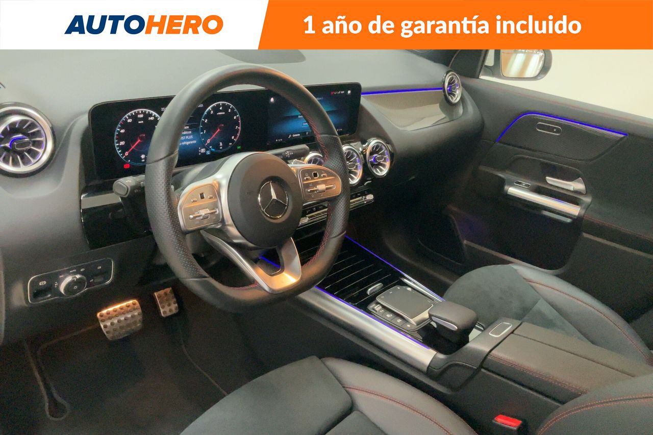 Foto Mercedes-Benz Clase GLA 12