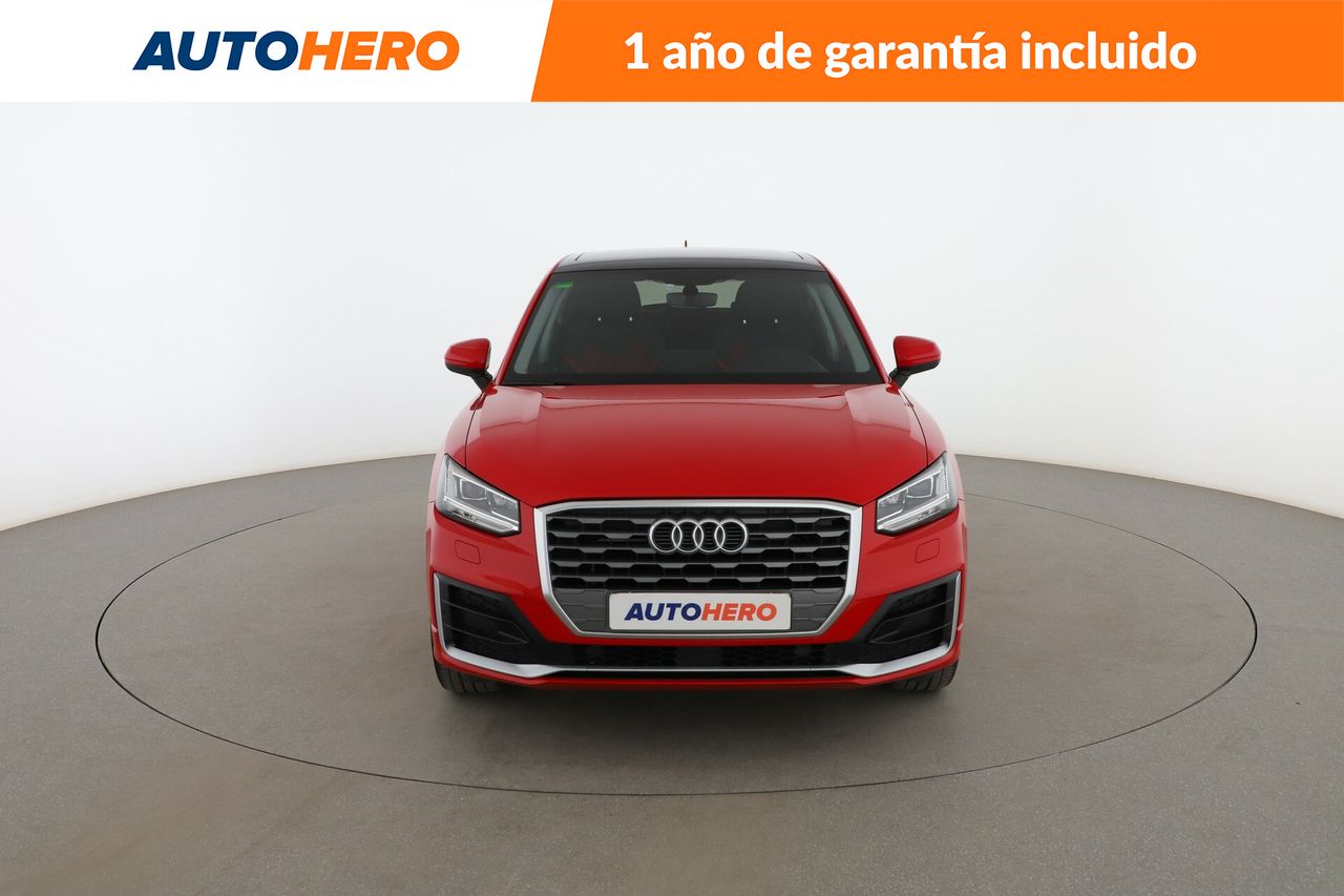 Foto Audi Q2 8