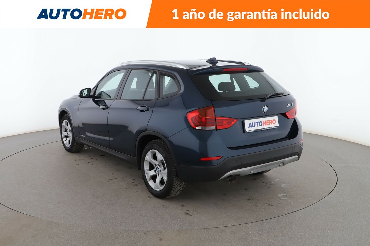 Foto BMW X1 4