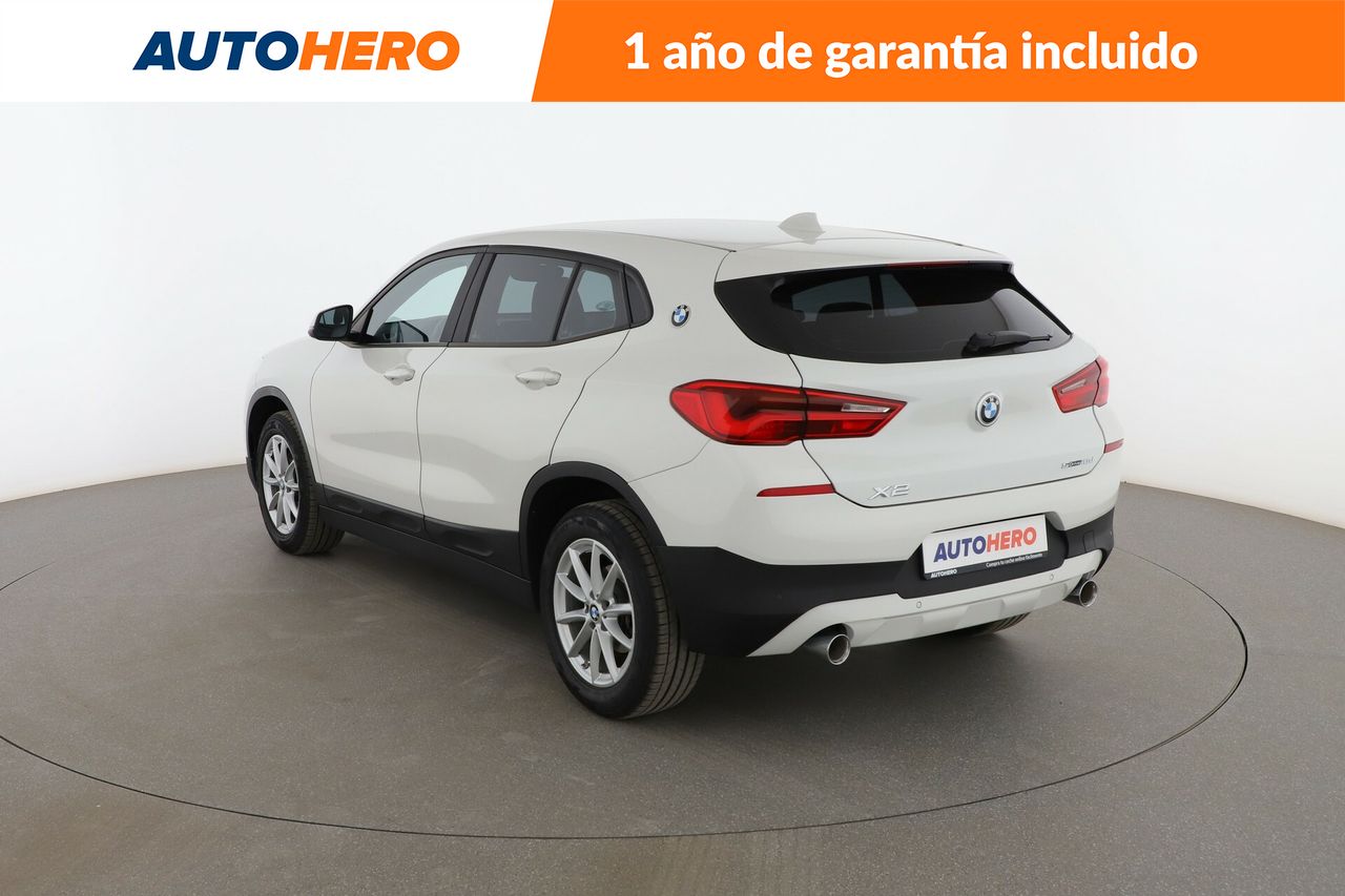 Foto BMW X2 3