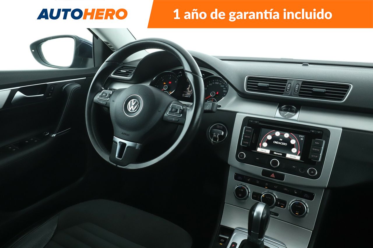 Foto Volkswagen Passat 14