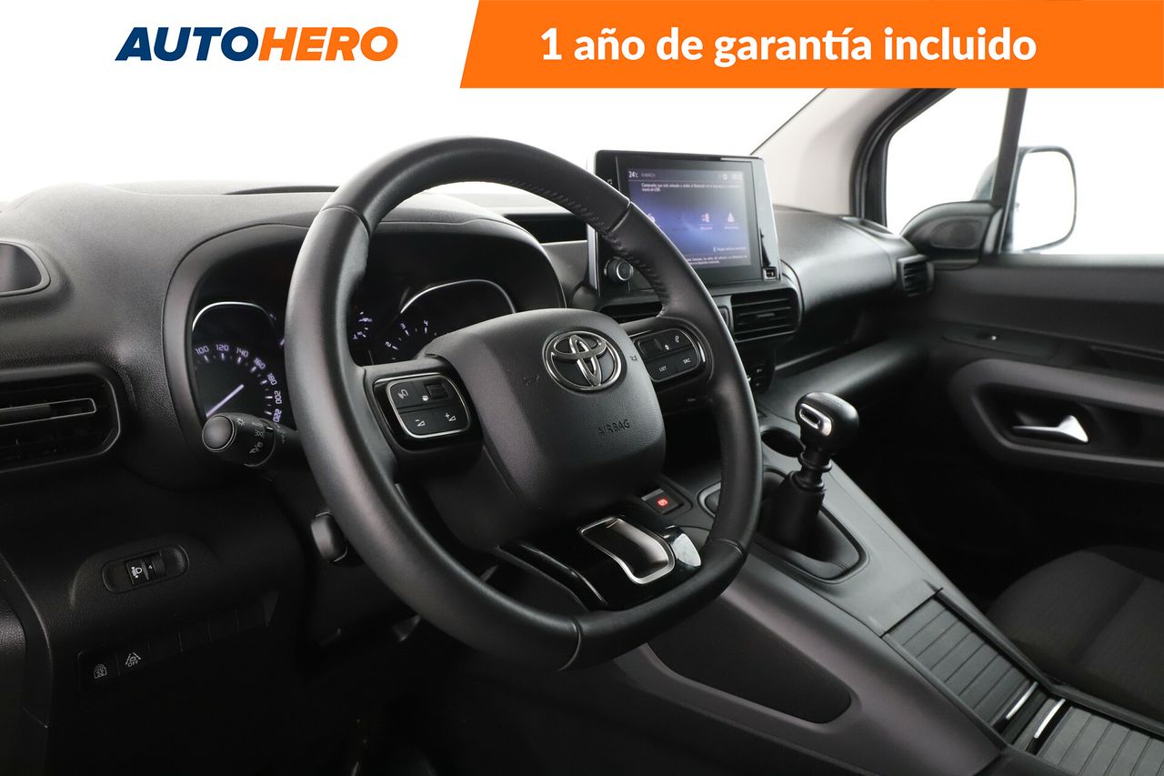 Foto Toyota Proace Verso 11