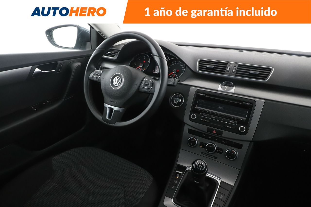 Foto Volkswagen Passat 13