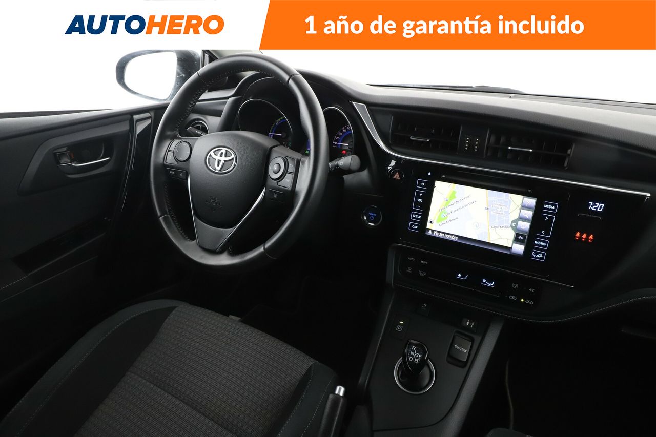 Foto Toyota Auris 13