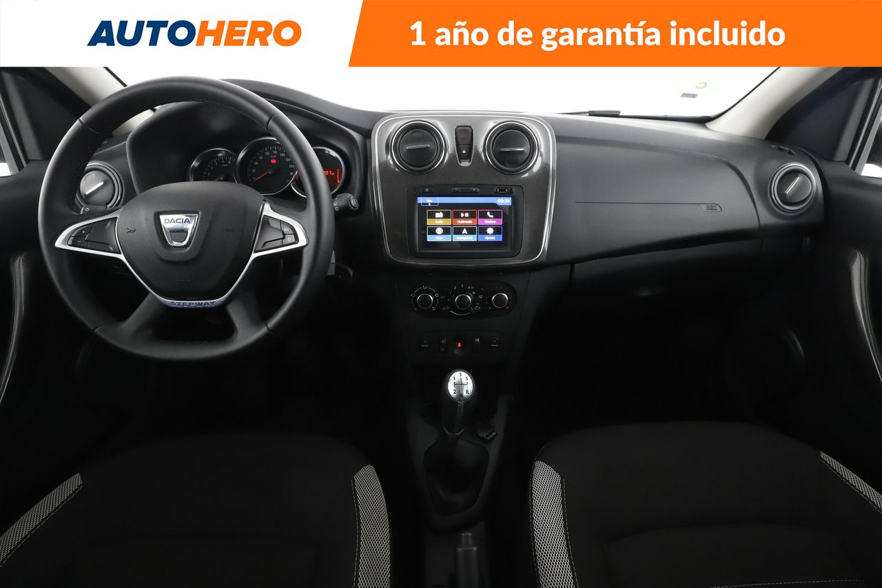 Foto Dacia Sandero 12