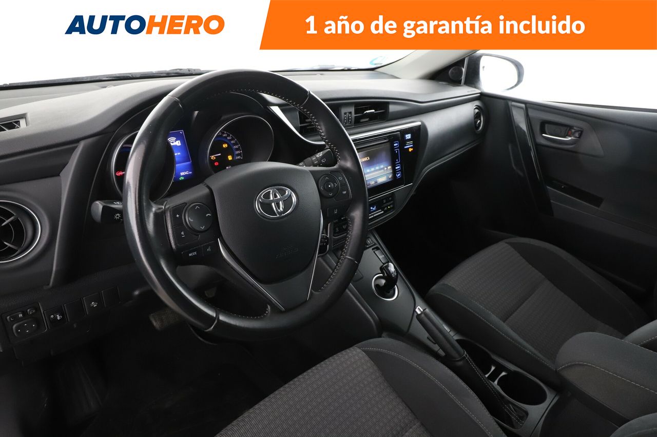 Foto Toyota Auris 11