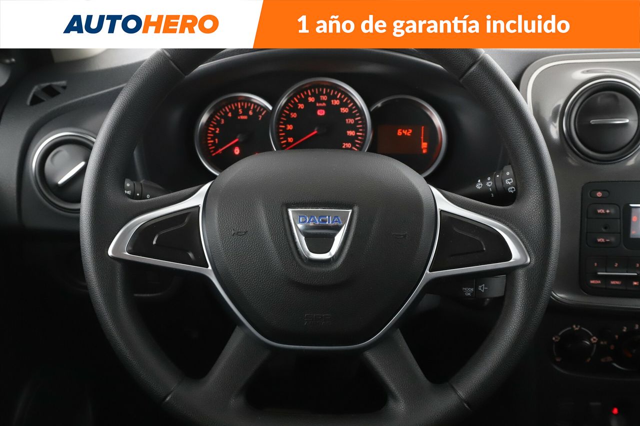 Foto Dacia Sandero 18