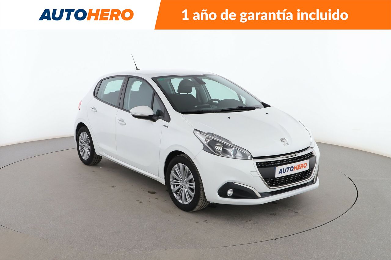 Foto Peugeot 208 8