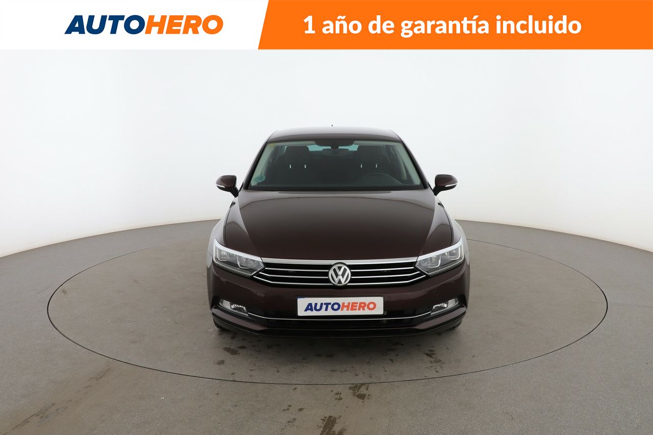 Foto Volkswagen Passat 9